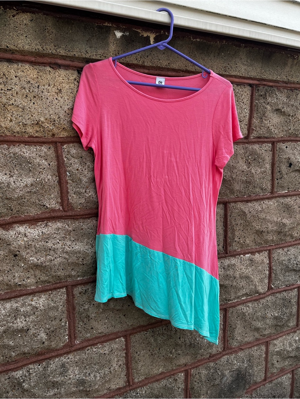 Women shirt - flares out on side pink/blue